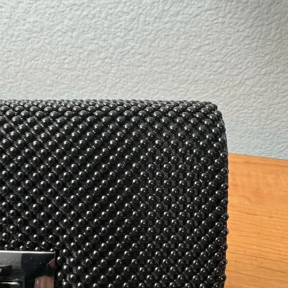 Purse - Picture 2 of 4